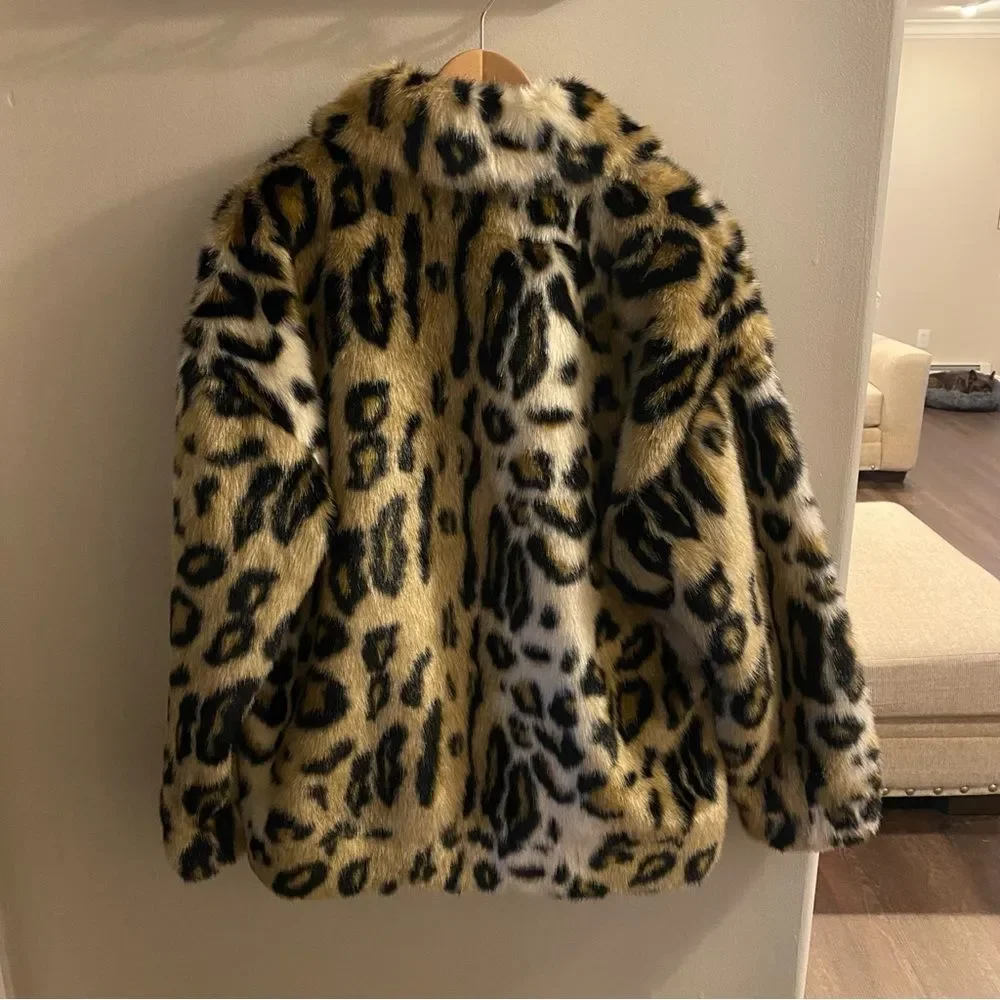 NWT Express Faux Fur Leopard Print Jacket